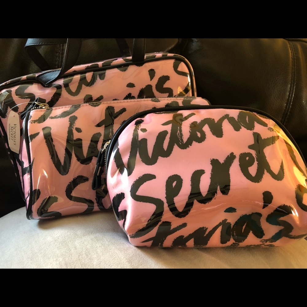 BNWT Victoria’s Secret Pink & Black Makeup Bag Set